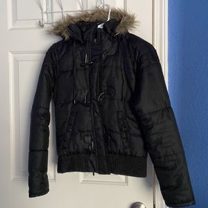 💖 Black parka-like coat with removable faux-fur hood